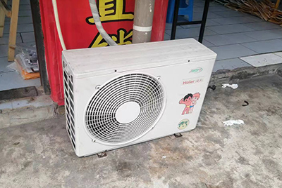 万宁空调突然不制冷只吹自然风怎么办？